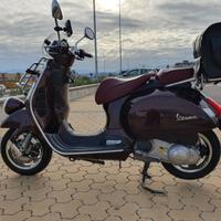 Piaggio Vespa 300 GTV - 2011