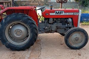 Massey Ferguson 240