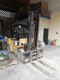 Carrello elevatore