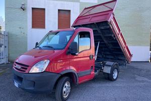 Iveco daily trilaterale