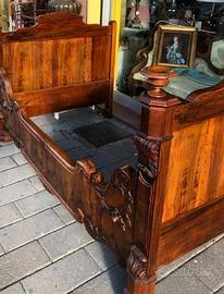 Letto matrimoniale antico noce fine '800 vintage