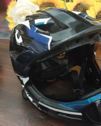 casco integrale bici