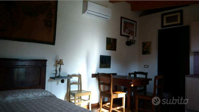 Osimo mono con cucina a settimana