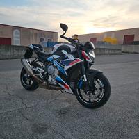 bmw m1000r