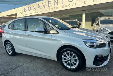 Bmw Active Tourer 218d Business "PDC-NAVI-CRUISE"