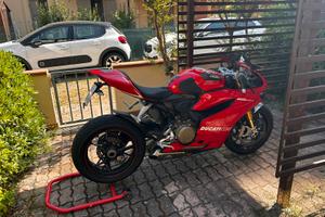 Ducati panigale 1199s