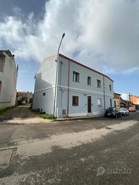 Bilocale al piano terra con cortile