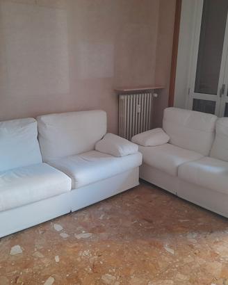 DIVANI  IN PIUMA