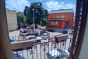 Davanti pronto soccorso Policlinico Palermo