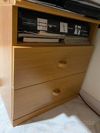 Scrivanie + comodino