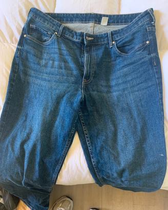 Jeans taglia 46 vita alta