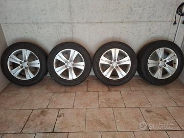 gomme + cerchi 225/60/17