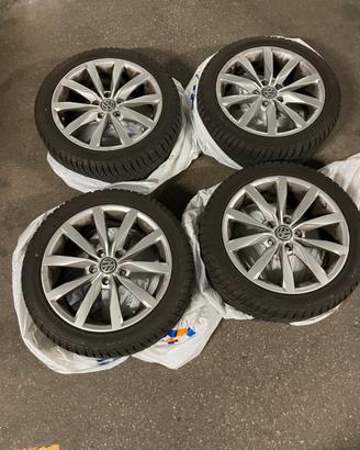Cerchi in Lega 17” VW Golf VII Originali con Gomme