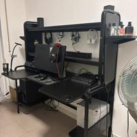 Scrivania megan ikea