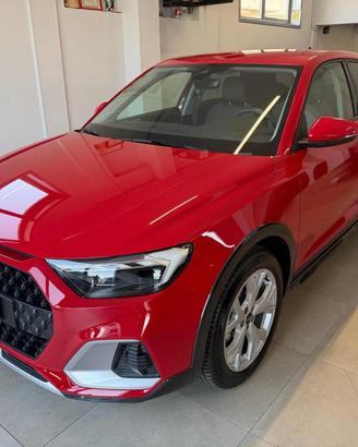 AUDI A1 allstreet 25 TFSI Business