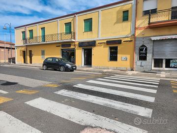 Monastir. Locale commerciale su via principale