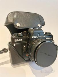 macchina fotografica Praktica vintage