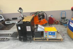 Transpallet elettrico Caterpillar