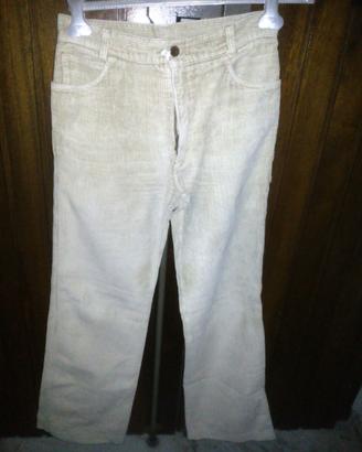 Baggy Vintage e Salopette Velluto Hip Hop 90's