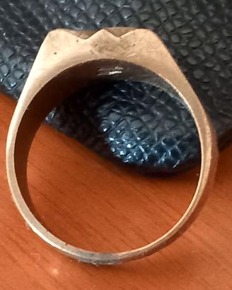 anello di bronzo