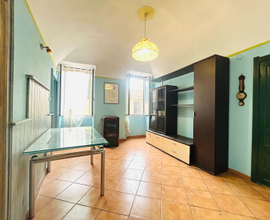 Casa libera su tre lati - Villa Guardia (im)
