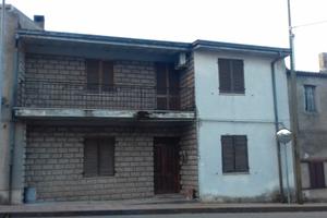 Casa da ristrutturare