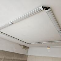 Luci neon soffitto negozio con struttura 4x4m