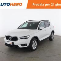 VOLVO XC40 T3