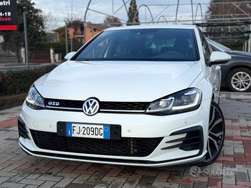 Volkswagen Golf GTD 2.0 TDI DSG 5p. VIRTUAL.NAVIGA