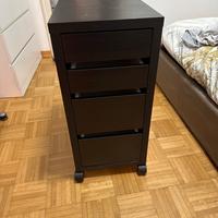 Cassettiera con rotelle