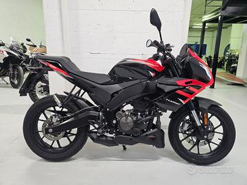Aprilia Tuono 125