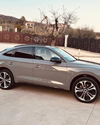 Audi Q5 SPORTBACK 40 TDI 204 CV S-LINE BLACK LINE 