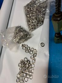 Preparo teli  in PVC  su misura spedisco