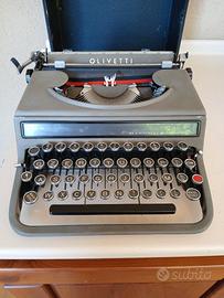 Macchina da scrivere Olivetti Studio 42
