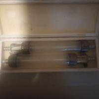 Misuratore di terra e oggetti vari