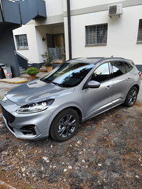 Kuga st - line x