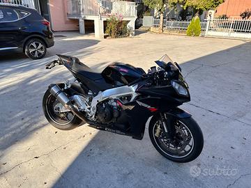 Aprilia rsv4