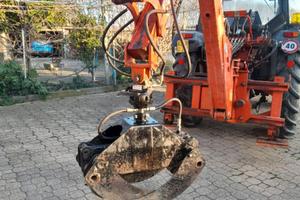 Retroscavatore DALLA BONA serie IN 200