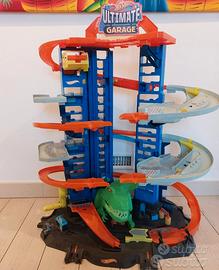 HOT WEELS ULTIMATE GARAGE T-REX