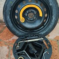 Ruotino da 15 montava su Alfa 156