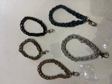 Laccetti per cellulari