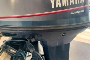 YAMAHA 25-50 cv TOP 700