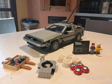 lego set 10300 "back to the future time machine" 