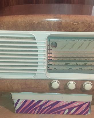Radio a valvole DINAPHON D/320 (anno 1955)