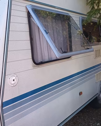 ADRIA 5206 DT 2005+veranda Isabella full+accessori