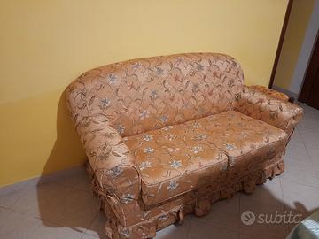 divano 2 posti