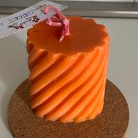 Candela cilindro irregolare arancione