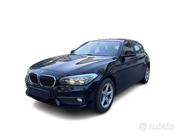 BMW 118 i 5p. Advantage