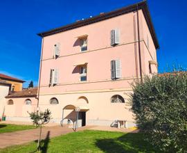 Palazzo Storico del 1800 di mq 400,Umbertide UV550