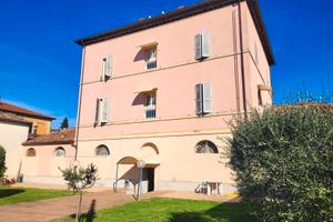 Palazzo Storico del 1800 di mq 400,Umbertide UV550
